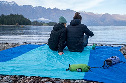 WEKAPO Beach Blanket Sandproof Waterproof, Extra Large Beach Mat, Oversized & Compact Sand Free, Quick Drying Beach Essentials for Vacation, Cruise, Picnic & Camping with Stakes - color: Blue, size: 7x7 FT (1～3 person)
