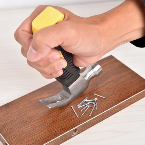 Small Claw Hammer - Mini Hammer for Women&Kids, Camping Hammer, Stubby Tack Hammer, Nail Hammer with Magnetic - color: Yellow