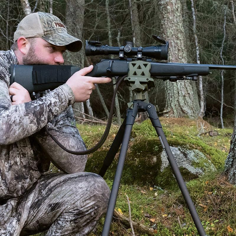 Primos Hunting Edge Aluminum Tripod Shooting Stick with Gun Clamp | Lightweight and Adjustable Hunting Shooting Support with 360° Panning